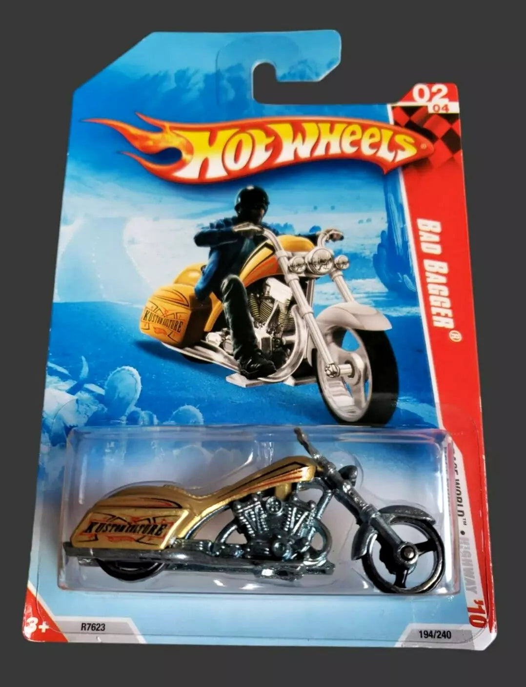 Hot Wheels 2010 #194/240 Bad Bagger, gold