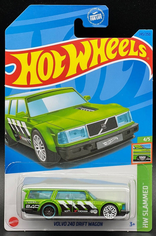 Hot Wheels 2023 #245/250 Volvo 240 Drift Wagon, metallic green