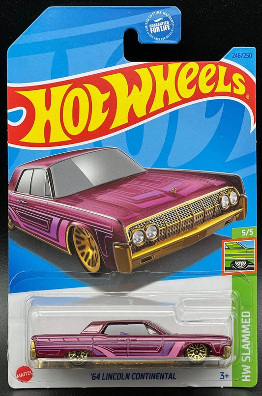 Hot Wheels 2023 #246/250 '64 Lincoln Continental, metalflake magenta