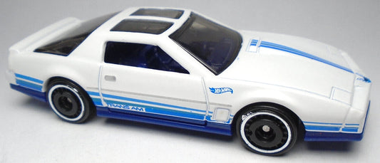 Hot Wheels 2023 #180/250, '84 Pontiac Firebird, NEW/LOOSE, white