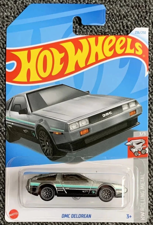 Hot Wheels 2024 #236/250 DMC Delorean, TREASURE HUNT, silver