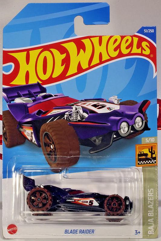 Hot Wheels 2022 #051/250 Blade Raider, purple