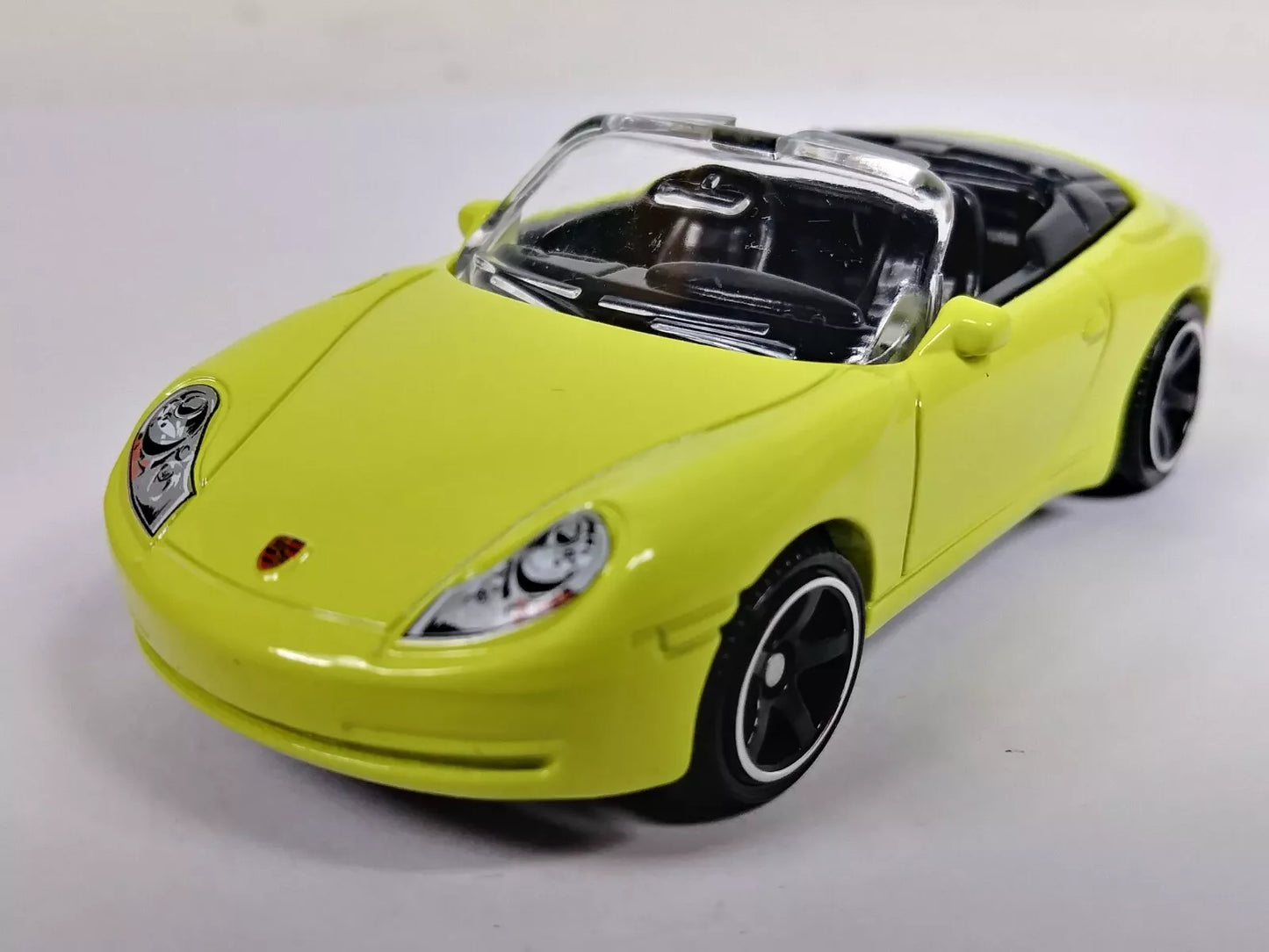 Matchbox 2024 Multipack Exclusive Porsche 911 Carrera Cabriolet, NEW/LOOSE, yellow