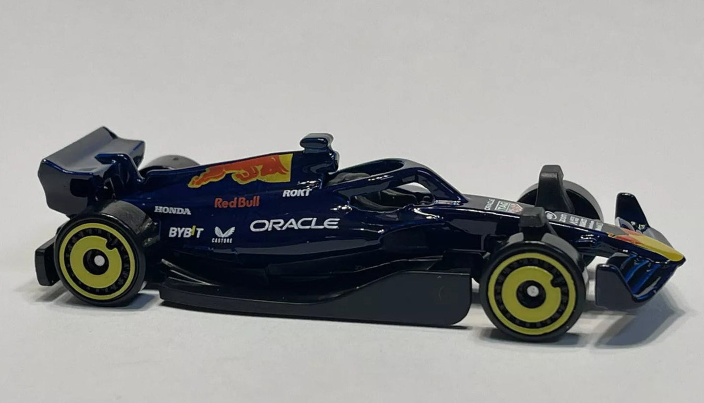 Hot Wheels 2025 #059/250 Oracle Red Bull Racing, NEW/LOOSE, dark blue