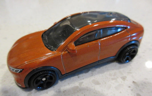 Matchbox 2025 #039/125 2021 Ford Mustang Mach-E, NEW/LOOSE, metalflake orange