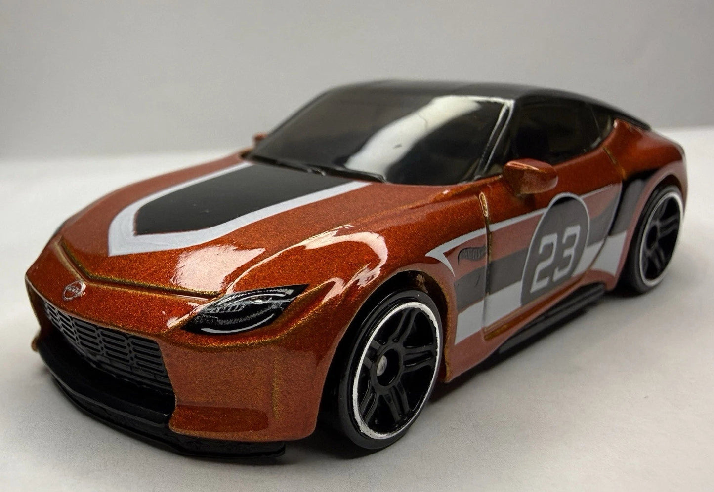 Hot Wheels 2026 #121/250 2023 Nissan Z, NEW/LOOSE, burnt orange