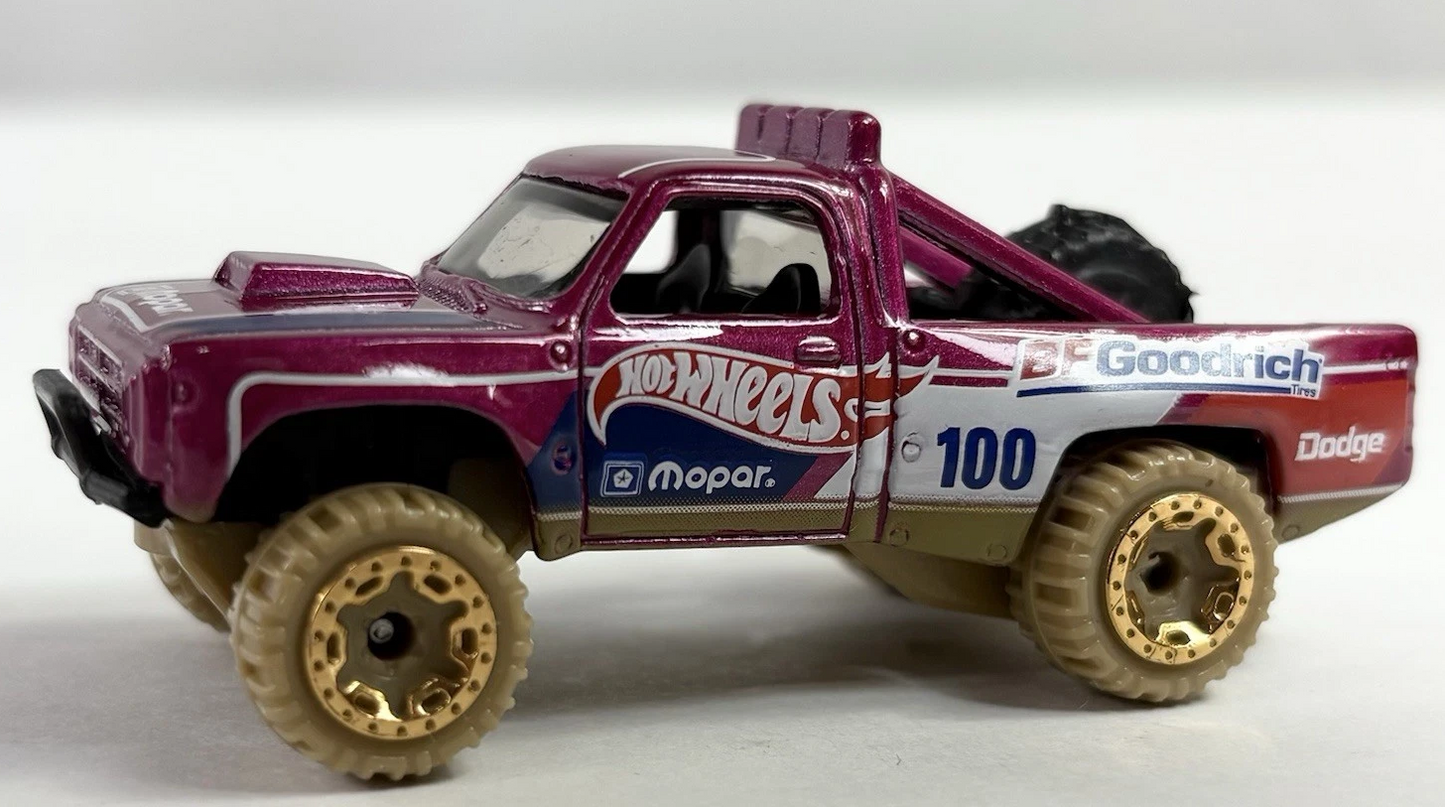 Hot Wheels 2023 #181/250 '87 Dodge D100, NEW/LOOSE, dark pink