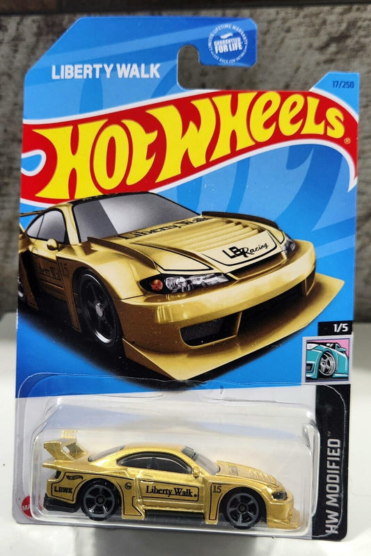 Hot Wheels 2023 #017/250 LB Super Silhouette Nissan Silvia (S15), matte gold