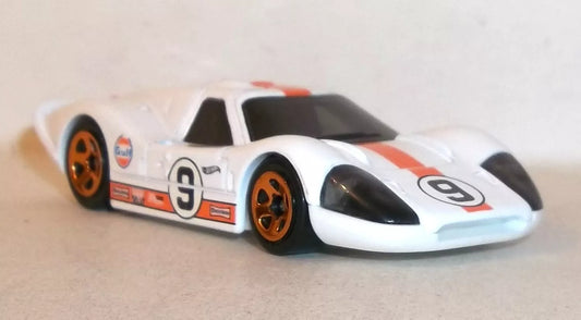 Hot Wheels 2022 #058/250 '67 Ford GT40 Mk.IV, NEW/LOOSE, white