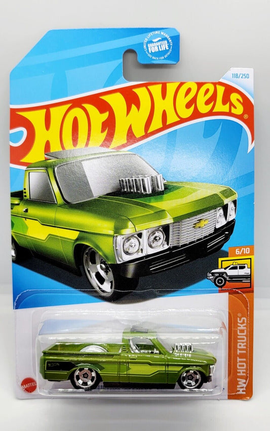 Hot Wheels 2024 #118/250 Custom '72 Chevy Luv, green