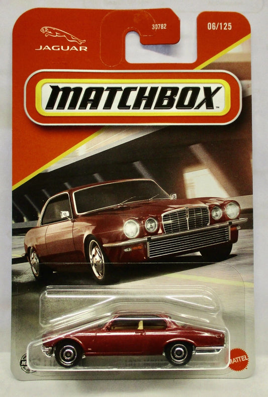 Matchbox 2025 #006/125 1977 Jaguar XJ6C, maroon