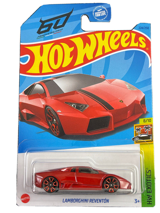 Hot Wheels 2023 #224/250 Lamborghini Reventón, metalflake red