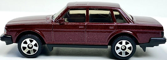 Matchbox 2024 #088/100 1986 Volvo 240, burgundy