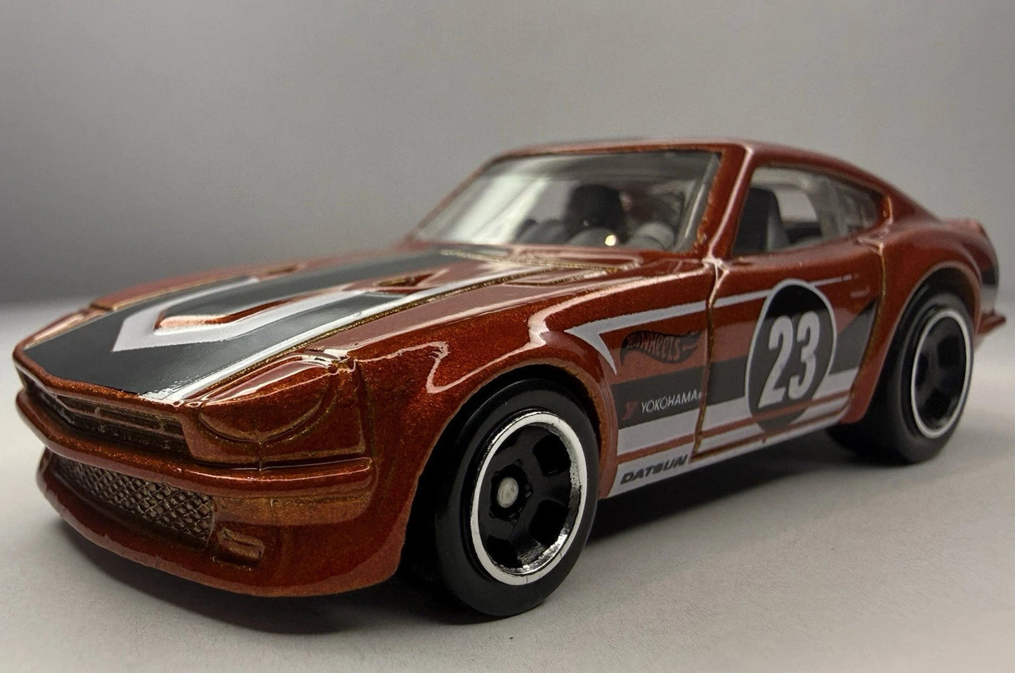 Hot Wheels 2026 #072/250 Datsun 240Z, NEW/LOOSE, metalflake burnt orange