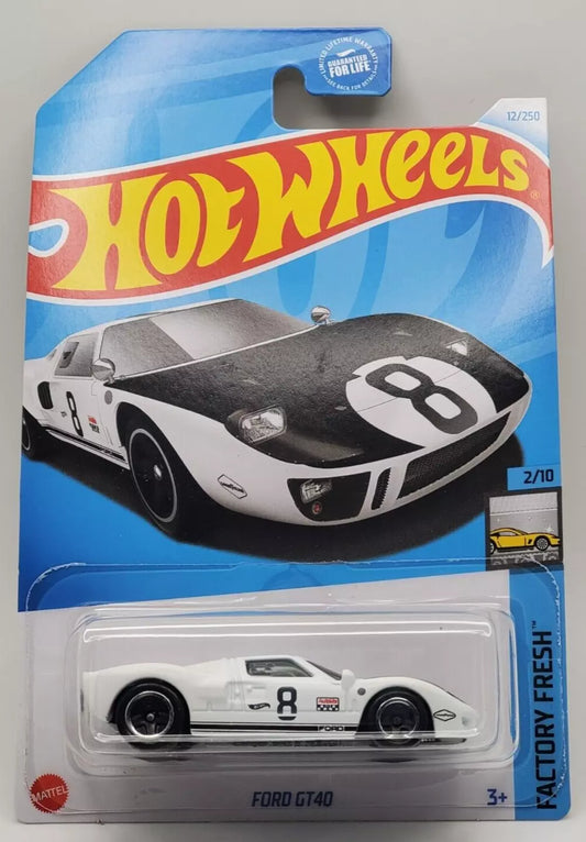 Hot Wheels 2024 #012/250 Ford GT40, white
