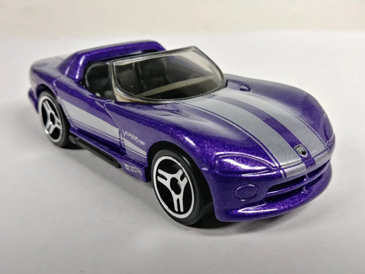 Hot Wheels 2023 #131/250 Dodge Viper RT/10, NEW/LOOSE, purple