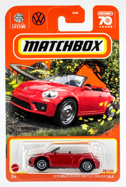 Matchbox 2023 #098/100 2019 Volkswagen Beetle Convertible, red