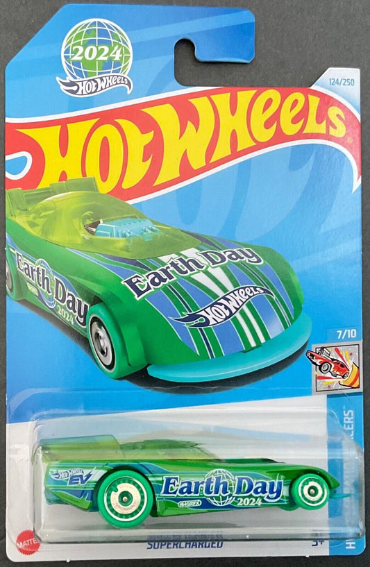 Hot Wheels 2024 #124/250 Supercharged, green