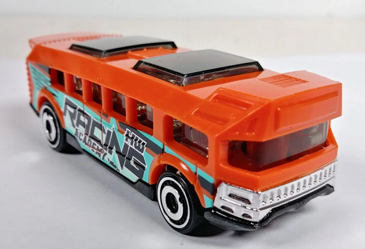 Hot Wheels 2024 #005/250 Hot Wheels High, NEW/LOOSE, orange