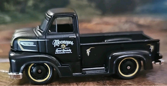 Matchbox 2024 Collectors 18/20 1953 Ford COE, NEW/LOOSE, matte black (Mooneyes livery)