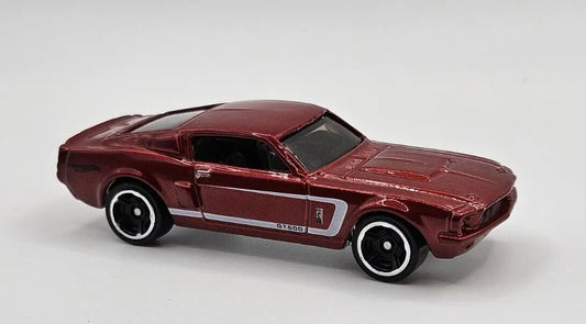Hot Wheels 2023 Multipack Exclusive '67 Shelby GT500, dark red