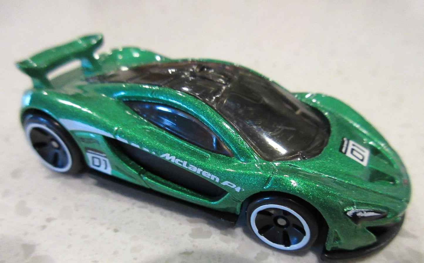 Hot Wheels 2025 Hybrid Speed 3/5, McLaren P1, NEW/LOOSE, green