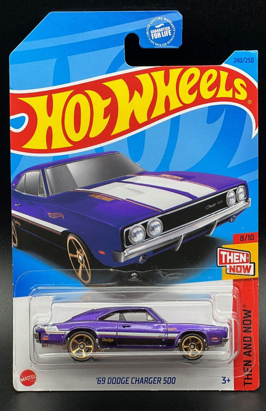 Hot Wheels 2023 #240/250 '69 Dodge Charger 500, metalflake purple