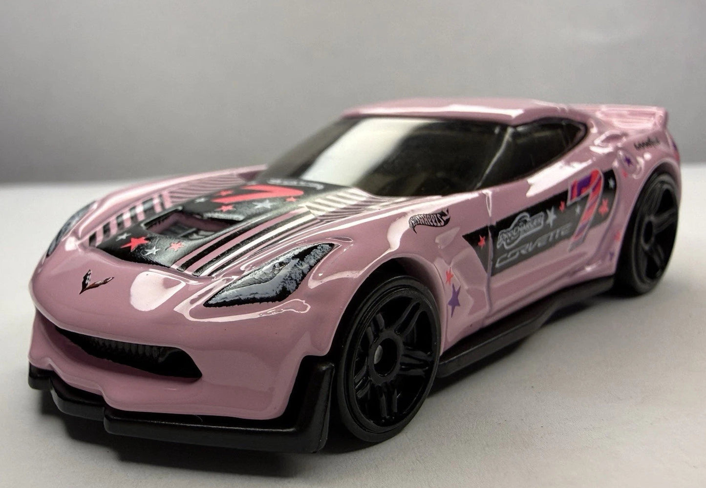 Hot Wheels 2026 #113/250 Corvette C7 Z06, NEW/LOOSE, pink