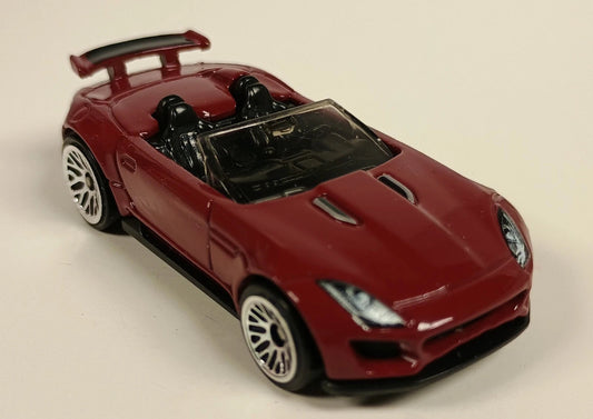 Hot Wheels 2024 #116/250 '15 Jaguar F-Type Project 7, NEW/LOOSE, magenta