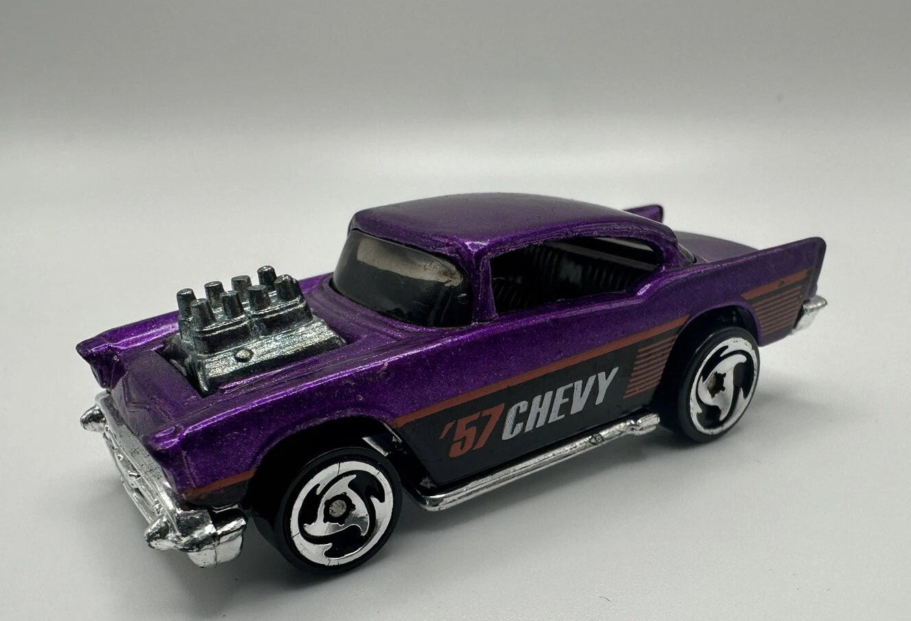 Hot Wheels 1998 #787, '57 Chevy, NEW/LOOSE, metalflake purple