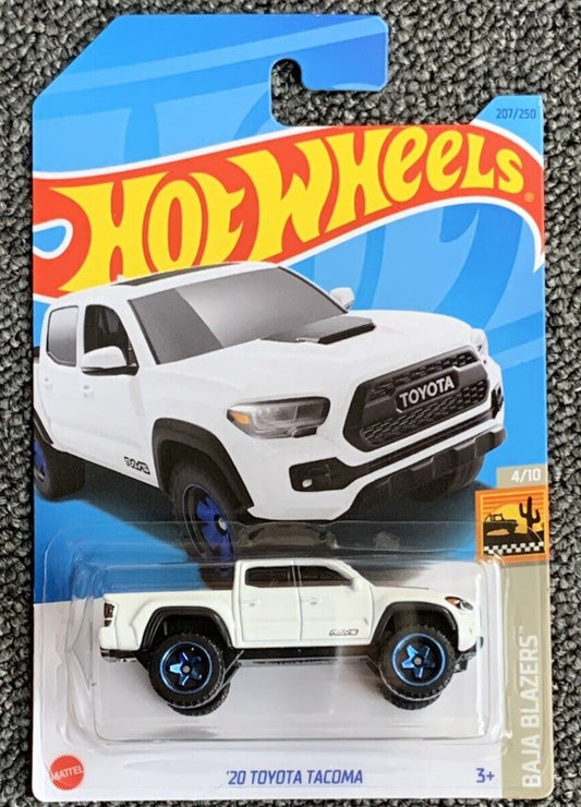 Hot Wheels 2023 #207/250 '20 Toyota Tacoma, super white