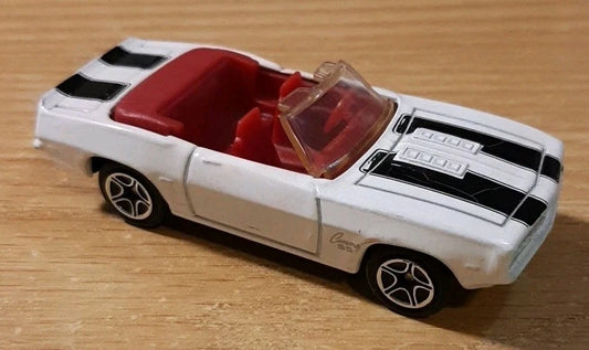 Matchbox 1998 #033/75, 1969 Camaro SS-396, NEW/LOOSE, white