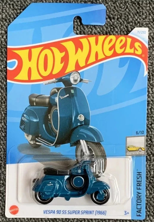 Hot Wheels 2024 #071/250 Vespa 90 SS Super Sprint (1966), blue/green