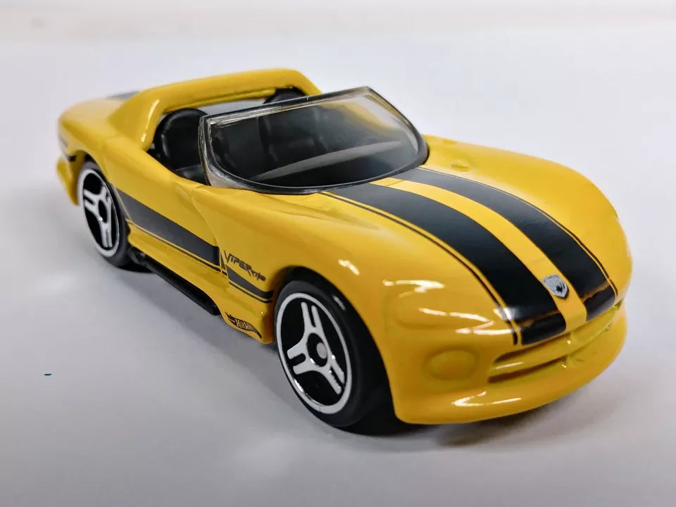 Hot Wheels 2023 #131/250 Dodge Viper RT/10, NEW/LOOSE, yellow