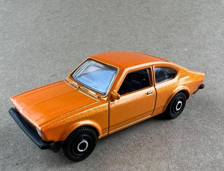 Matchbox 2023 #073/100 1975 Opel Kadett, NEW/LOOSE, metalflake orange