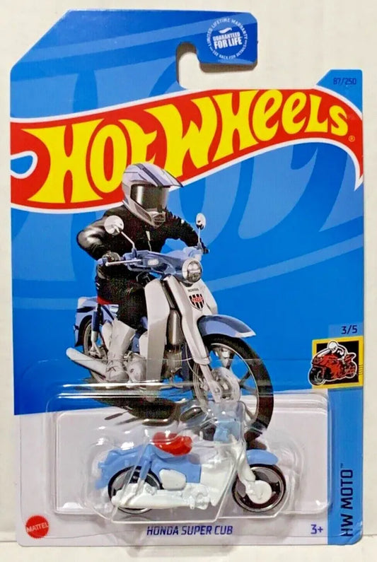 Hot Wheels 2023 #087/250 Honda Super Cub, pale blue