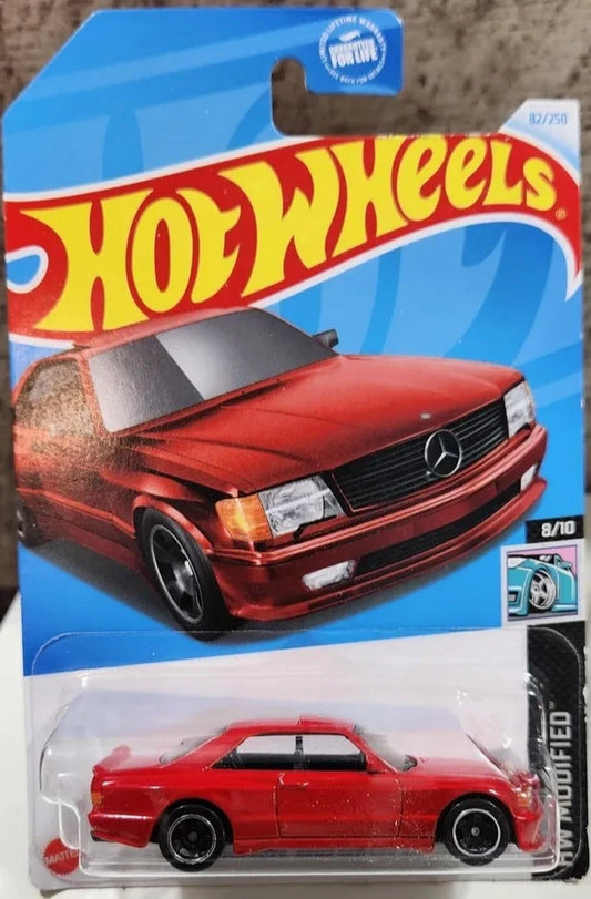 Hot Wheels 2024 #082/250 '89 Mercedes-Benz 560 SEC AMG, red