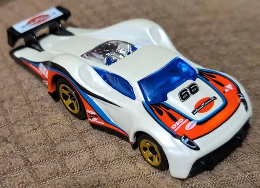 Hot Wheels 2004 First Editions #077/100 Wail Tail, NEW/LOOSE, white