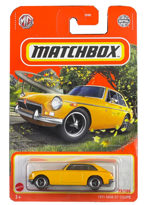 Matchbox 2022 #073/100 1971 MGB GT Coupe, yellow